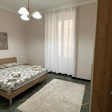 Edens' House Apartamento Rapallo